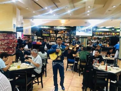 Gobierno de AMLO impugna suspensión contra la Ley del Tabaco obtenida por una cantina