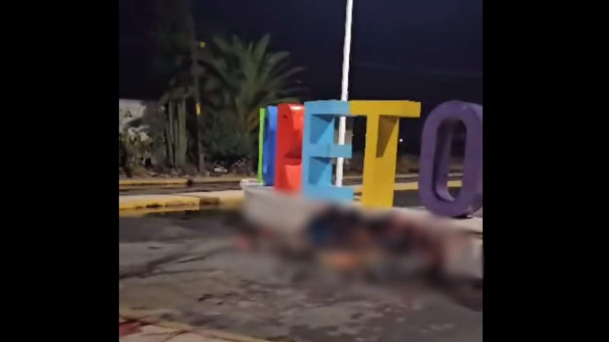 Cinco de los cuerpos fueron dejados en el letrero que da la bienvenida a Loreto