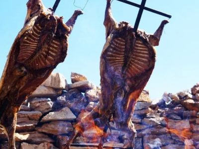 Venden chivito del Norte Neuquino a 160 mil pesos en Neuquén: cuándo, dónde y cómo comprar
