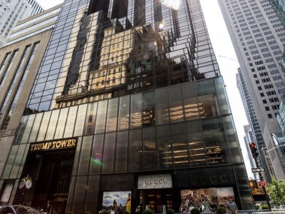 Nueva York rompe sus contratos con la empresa de Trump por "actividades criminales"