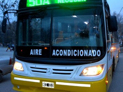 El aumento de colectivos incrementó la interna de Siempre