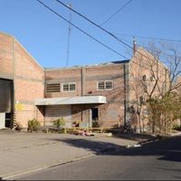Piden a un banco de Neuquén que intervenga como dueño de un galpón con peligro de derrumbe
