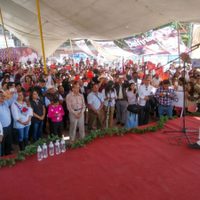 Refuta AMLO a Peña: 'Hay crisis en el país y la gente la padece”