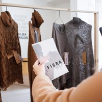 Éxito de ventas online de indumentaria de diseño con lana argentina