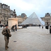Hace cinco años un antiguo ladrón alertó sobre fallas de seguridad en el Louvre: "son pan comido"