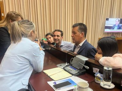 Diputados del Movimiento Popular Neuquino renunciaron a la jubilación de privilegio