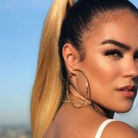 ¡Dios Mío! Karol G sorprendió a sus fans con una postal de otro mundo. ¡Al borde del bloqueo!
