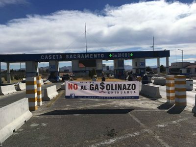 Policías frenan toma de Congreso en Sonora y en Chihuahua toman casetas durante jornada anti gasolinazo