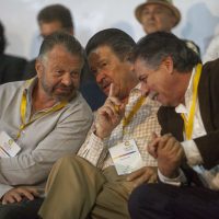 Abogan por un Frente Amplio para unir a la oposición contra los 'autoritarios” PRI y AMLO