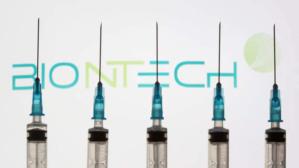 La empresa BioNTech, una de las que desarrollan vacunas contra el coronavirus. Fuente: (Twitter)