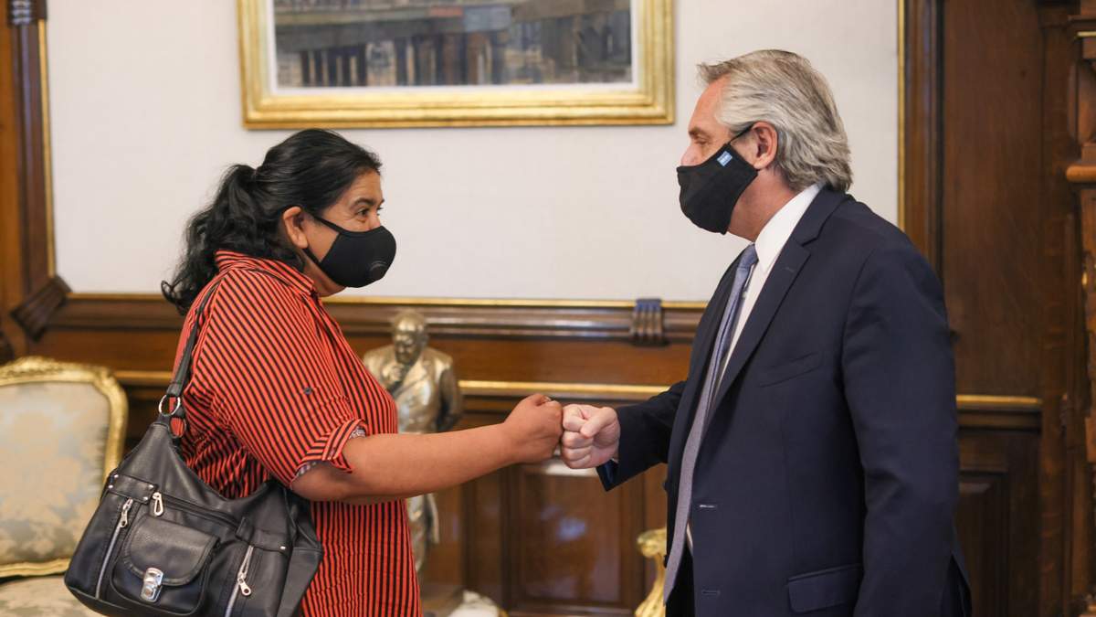 Margarita Barrientos junto a Alberto Fernández. Fuente: (Twitter)
