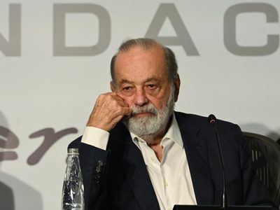 Carlos Slim reprocha que AMLO incumplió su promesa de autorizarle la televisión de paga