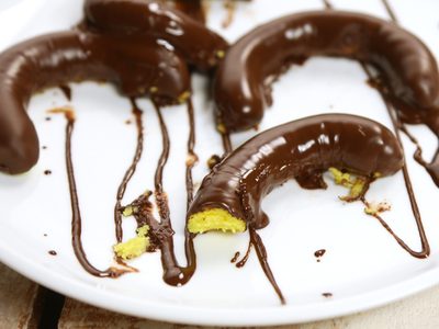 Bananitas con chocolate versión fit: el snack dulce que vas a querer probar en tu próxima merienda