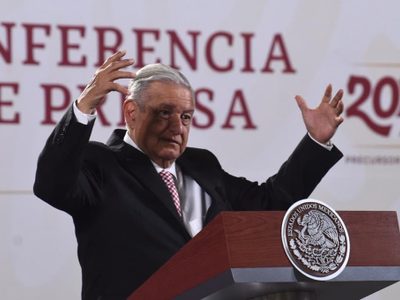El conservadurismo en Europa es preocupante, como en España, donde atacan a Podemos: AMLO