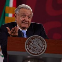 AMLO asegura que España ha dado "continuidad" al franquismo "sin Franco"