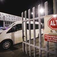 El INM separa a dos agentes que habrían secuestrado a migrantes en Tijuana