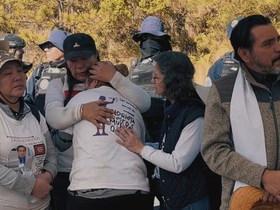 Familias buscadoras: hacer el trabajo ante la incapacidad del Estado (Video)