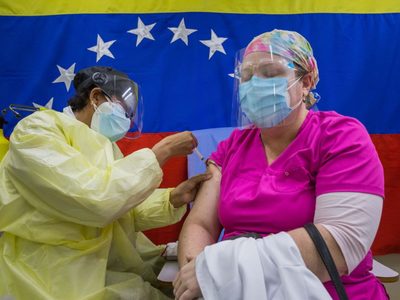 OPS priorizará la entrega de vacunas contra el coronavirus para Venezuela