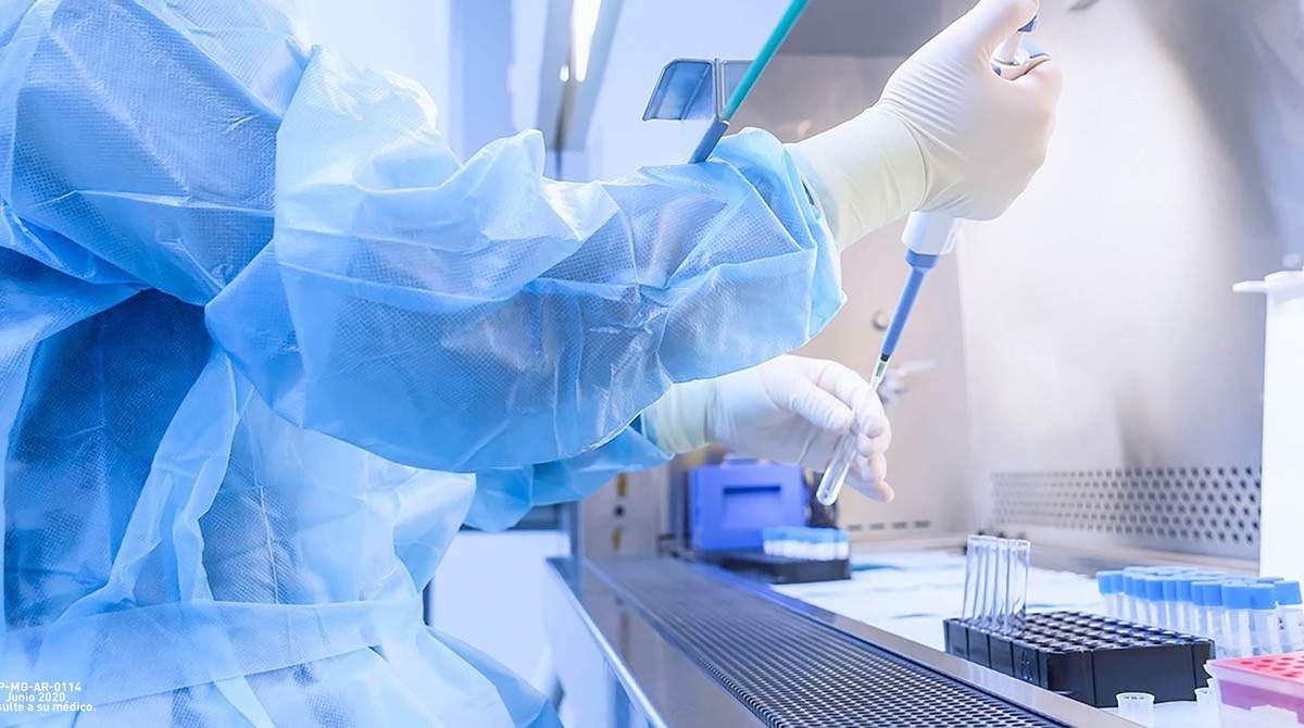 La autorización incluye una advertencia de hipersensibilidad y anafilaxia