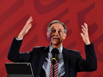 Hugo López-Gatell: ¿científico o político?