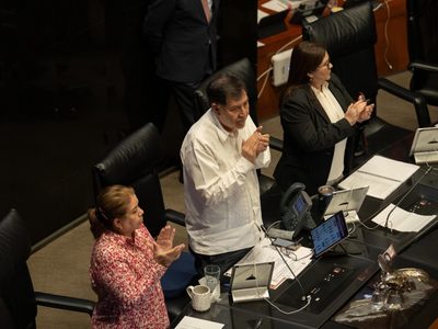 El Senado solicita reunión con el Congreso de EU para hablar de impuesto a remesas