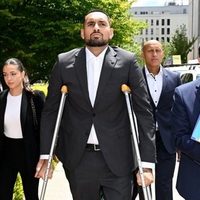 El tenista Nico Kyrgios se declara culpable de agredir a su novia; aboga depresión
