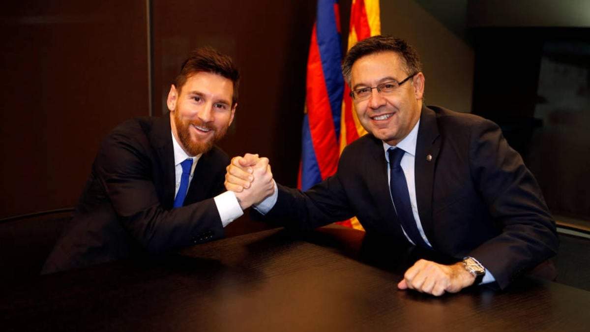 Messi y Bartomeu. Fuente: (Twitter).