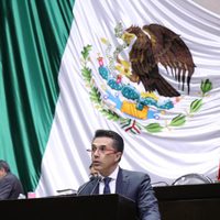 Mayer presenta nueva 'Ley Taibo”; fue turnada a comisiones