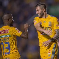 Tigres despachó a Chivas con una goleada feroz