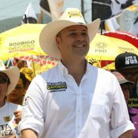 Rodrigo Gayosso se desmarca de Anaya y llama a votar a favor de López Obrador
