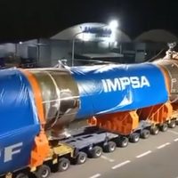 Demoran el traslado del reactor "más grande del país"