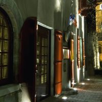 Sobre llovido, mojado: millonario robo de vinos en restaurante francés