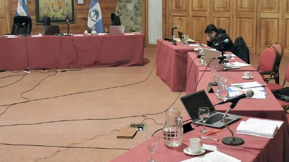 El agente inmobiliario fue condenado a 4 años y 6 meses de prisión. Fuente (Diario Andino)