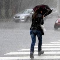 Clima en Neuquén: abrigo y paraguas para un viernes frío y lluvioso en la capital