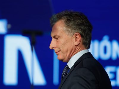 Con todo: el oficialismo respondió a Macri y lo acusaron de "escribir" como "gobernó"