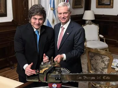Kast propuso crear un corredor humanitario para devolver a los migrantes a sus países de origen