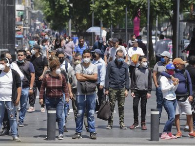 México registra 244 mil 420 muertes por covid-19