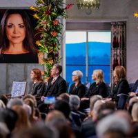 Hija de María Corina Machado acepta el Premio Nobel de la Paz en su nombre
