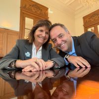 Adorni recibió a Bullrich y Mahiques y el viernes se mostrará con Milei