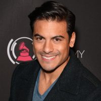 ¿Qué? Atacan a Carlos Rivera por afirmar que "¡el coronavirus es algo bueno!"