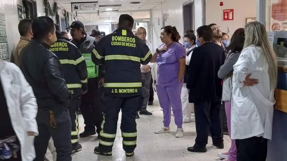 Bomberos atienden fuga de oxígeno en Hospital General de México