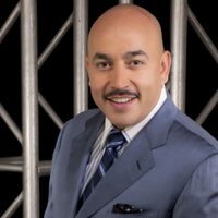 "Estoy muy orgulloso": Lupillo Rivera celebró los 51 años de su hermana Jenni