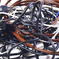 Un cable olvidado puede convertirse en el mejor aliado de tu decoración: ideas creativas para darle una segunda vida
