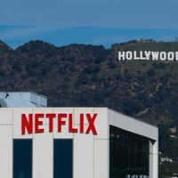 Netflix modifica su oferta sobre Warner Bros para hacerla 100% en efectivo sin aumentar los 72 mmdd