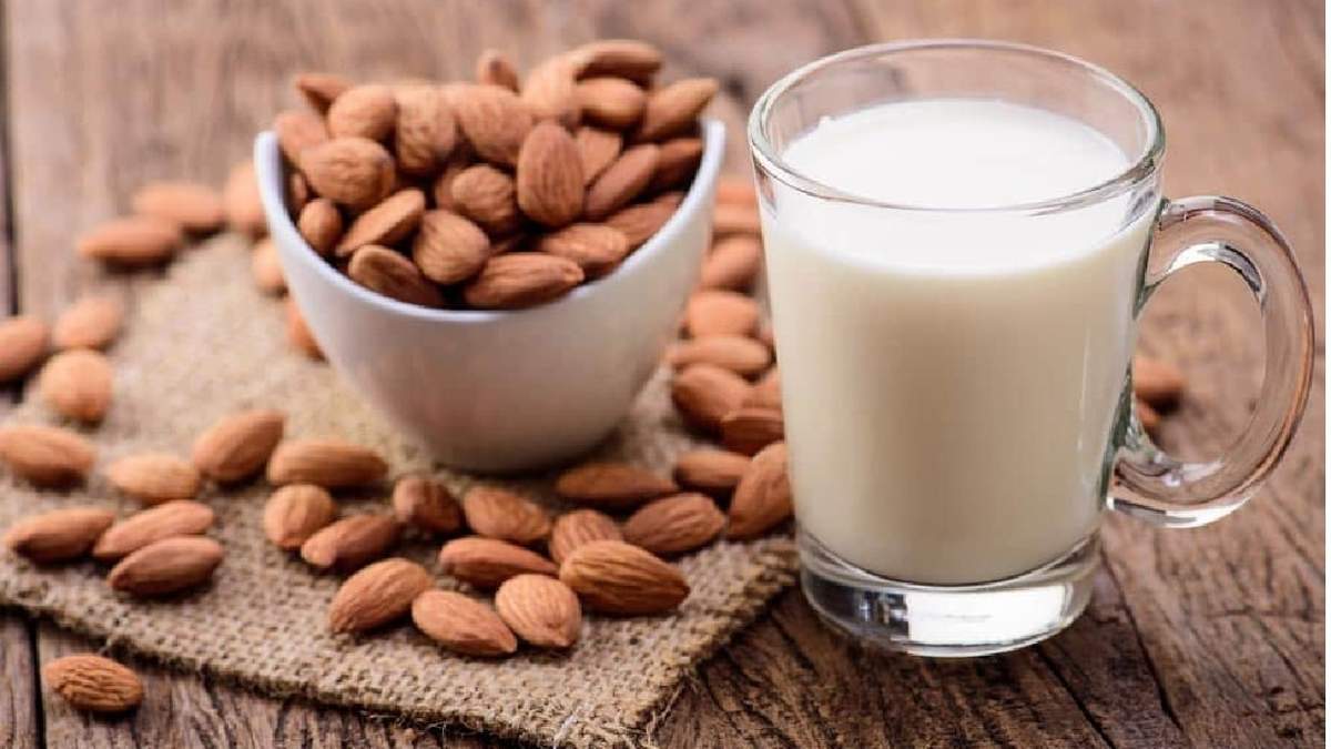 Leche de almendras. Fuente: (Instagram)
