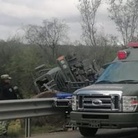 Vuelca camión de Sedena en Tamaulipas: reportan 25 lesionados