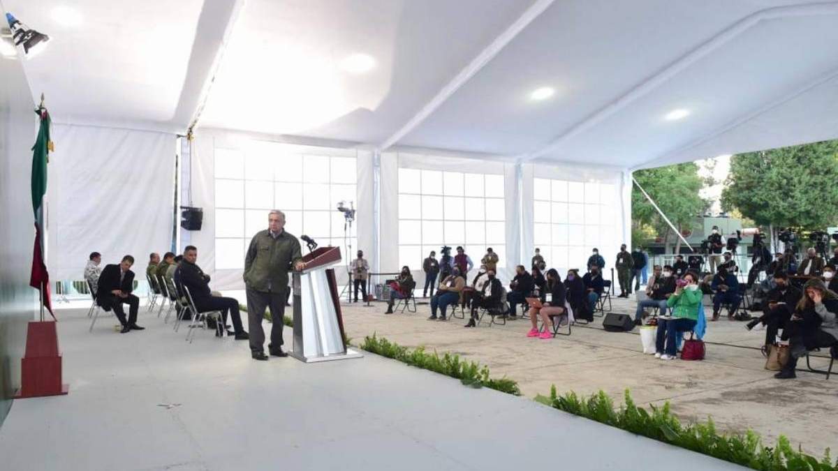 López Obrador en su gira por Oaxaca