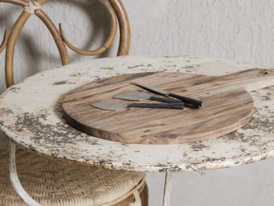 No tires las tablas viejas para cortar: creá este fantástico organizador para tu pieza o living