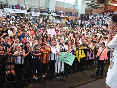 Claudia Sheinbaum entrega Pensión Mujeres Bienestar que beneficia a 3 millones de mexicanas y en Sonora a 70 mil