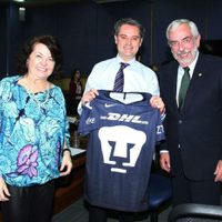 SEP y UNAM firman convenios para 'encarar las amenazas” que enfrenta el país